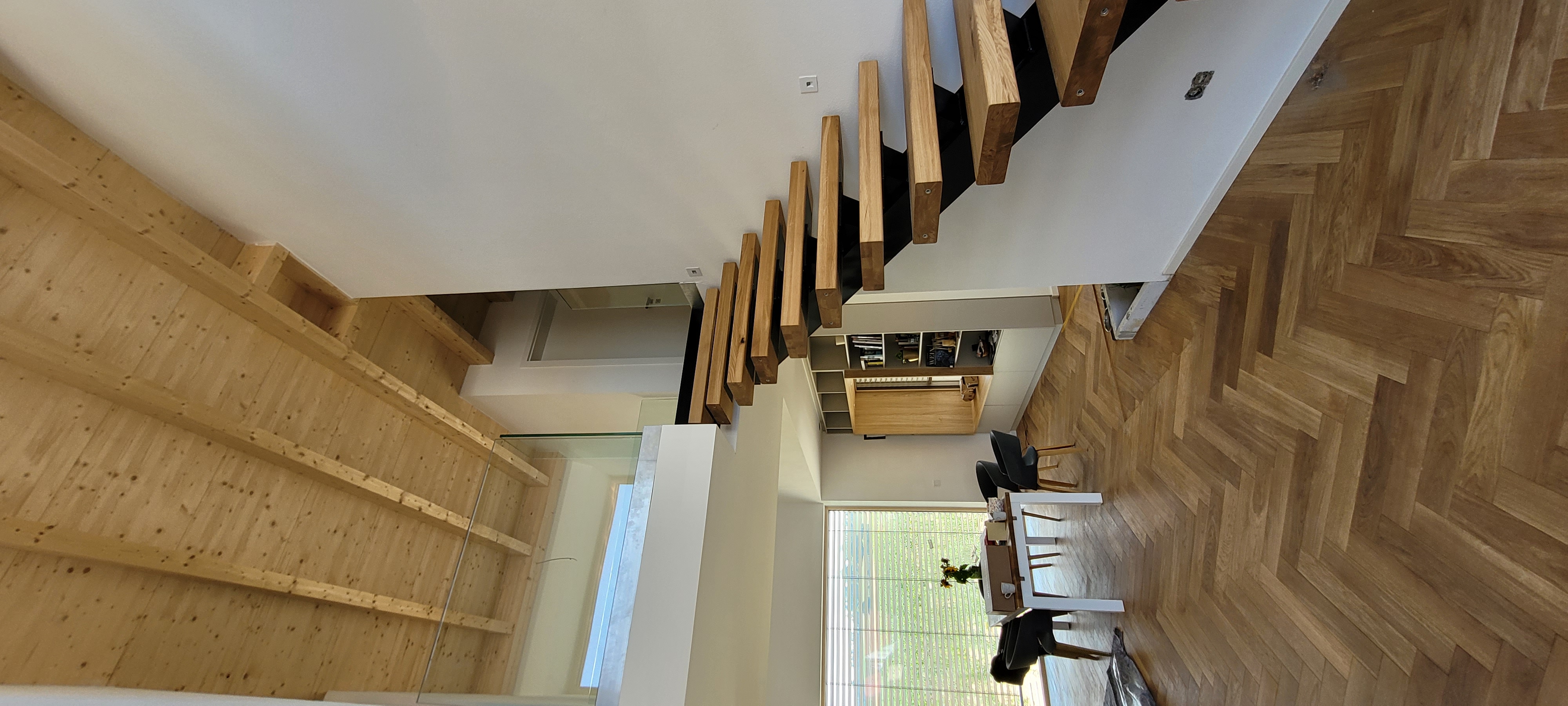 Einholmtreppe aus Holz