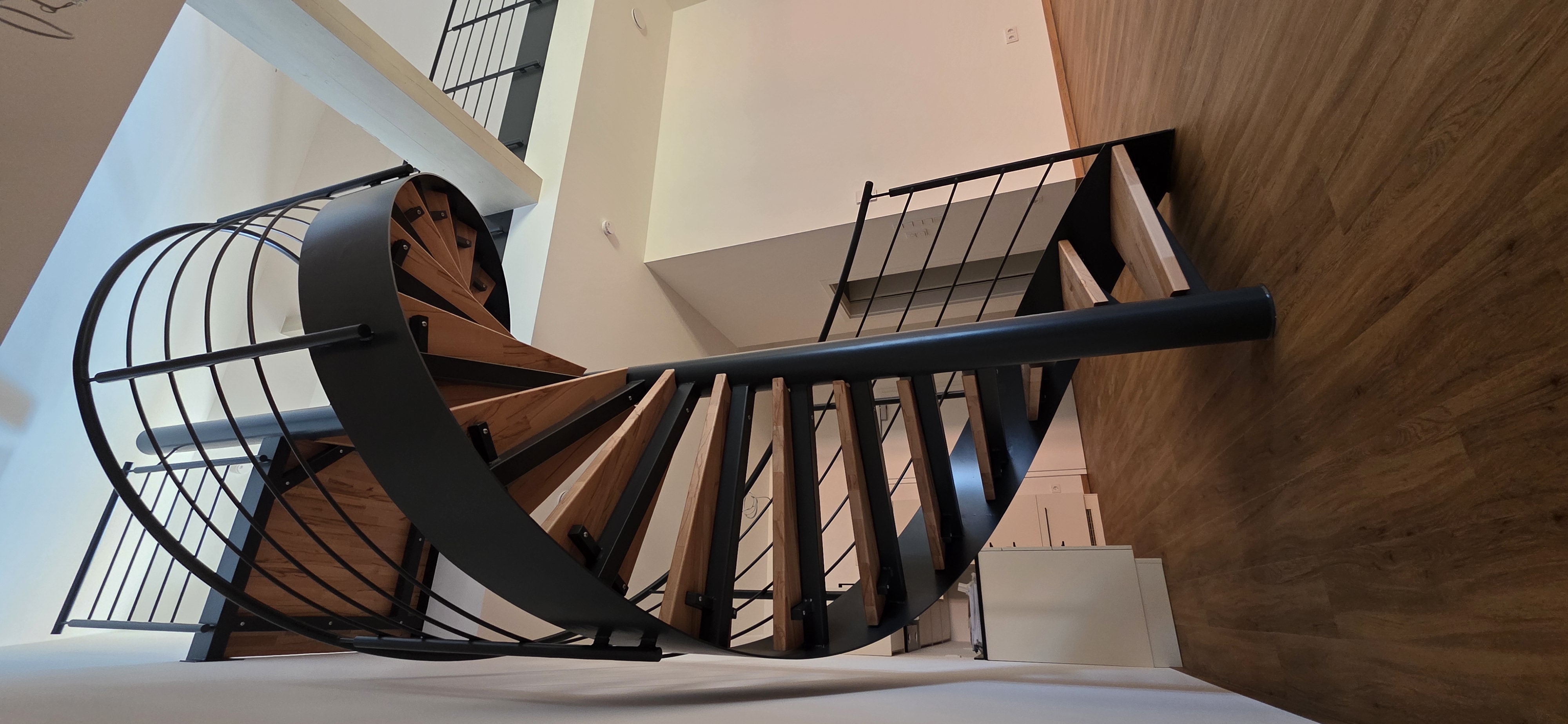 Spindeltreppe von unten